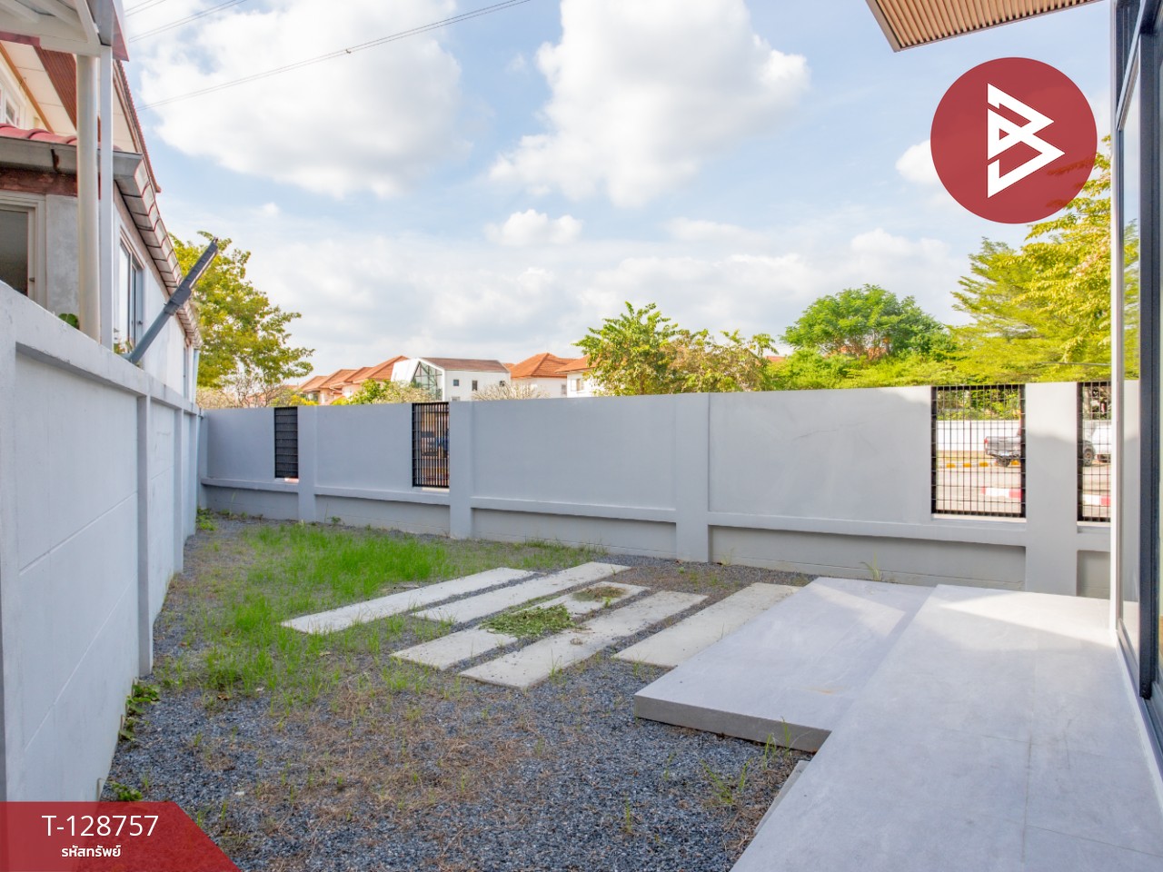 ขายบ้านเดี่ยว หมู่บ้านธนาภิรมย์ โลตัส-ศรีนครินทร์ สมุทรปราการ (Tanapirom Lotus-Srinakarin) 15