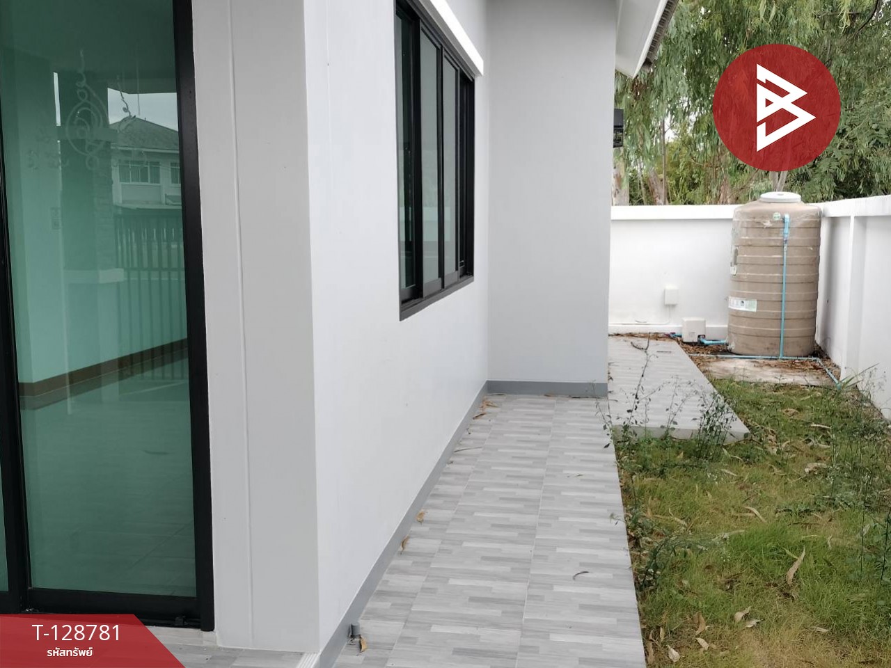 ขายบ้านเดี่ยว เนื้อที่ 40.6 ตร.วา พร้อมอยู่ พิษณุโลก บรรยากาศดี ใกล้แหล่งชุมชน 9