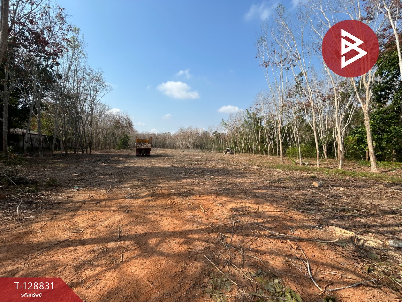 ขายที่ดิน เนื้อที่ 7 ไร่ 1 งาน 75 ตร.วา เพ ระยอง 3