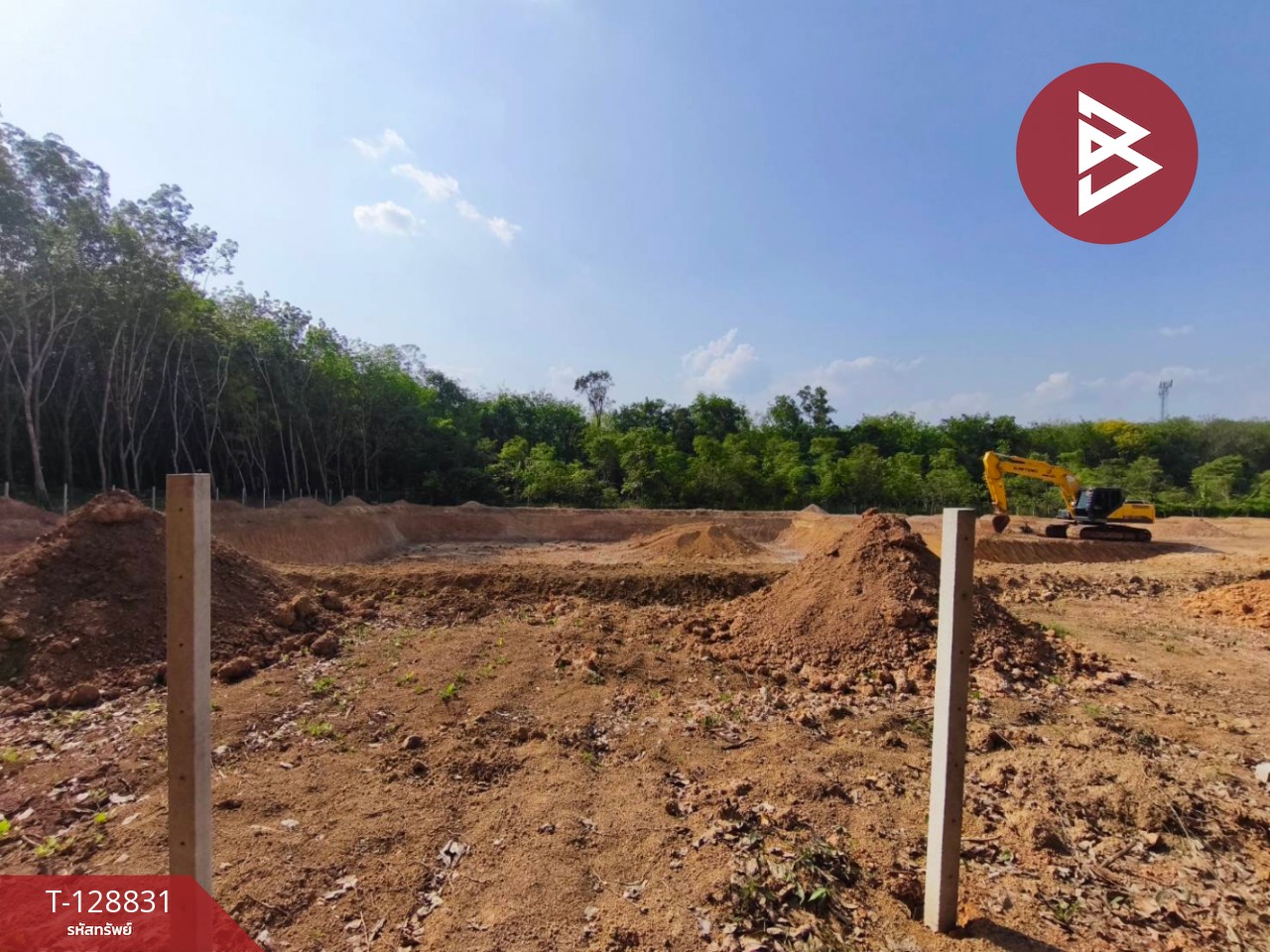 ขายที่ดิน เนื้อที่ 7 ไร่ 1 งาน 75 ตร.วา เพ ระยอง 4