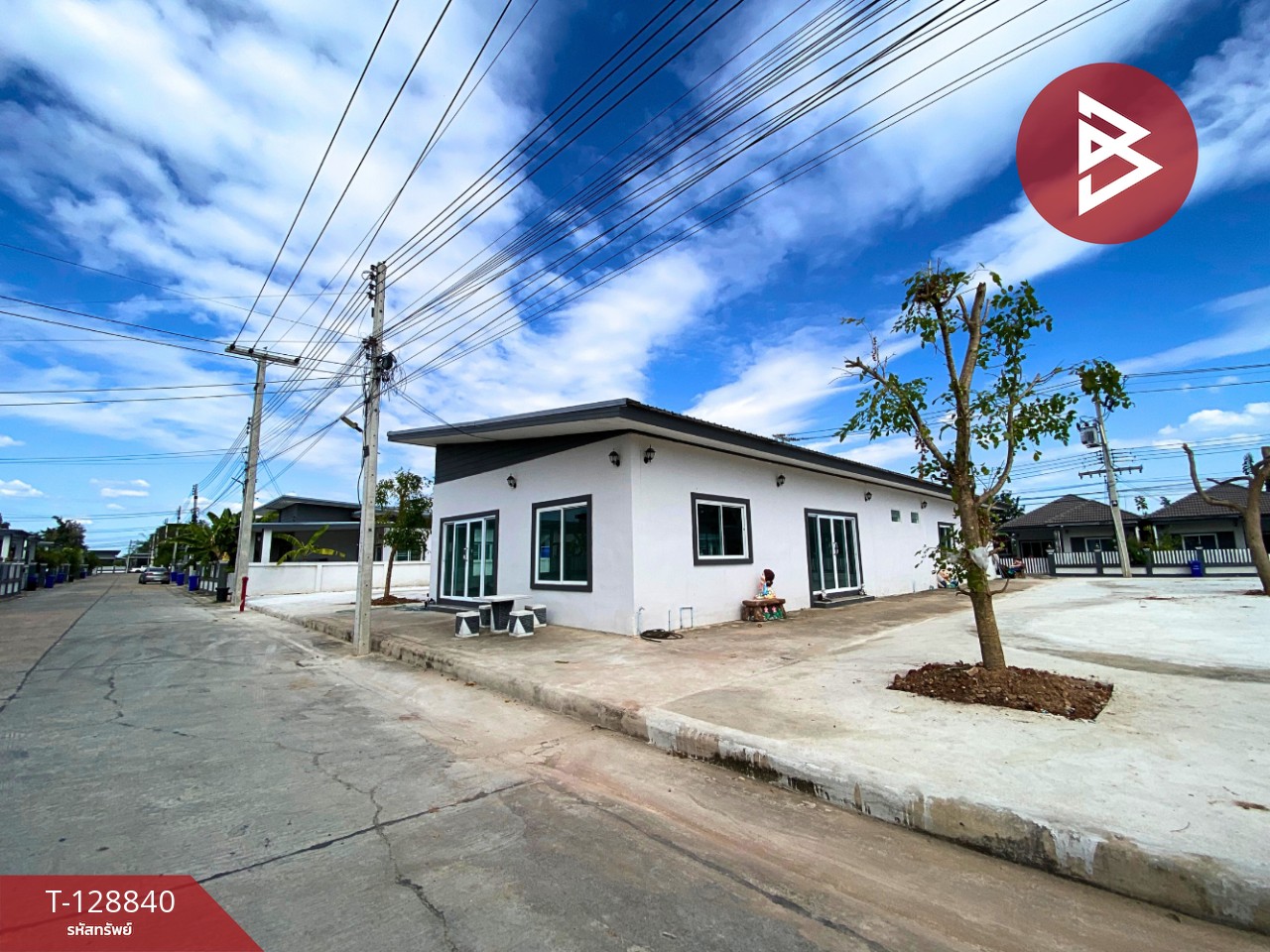 ขายบ้านเดี่ยว หมู่บ้านอยู่เจริญ บ้านทุ่ม เฟส 3 ขอนแก่น ต่อเติมพร้อมอยู่ 12