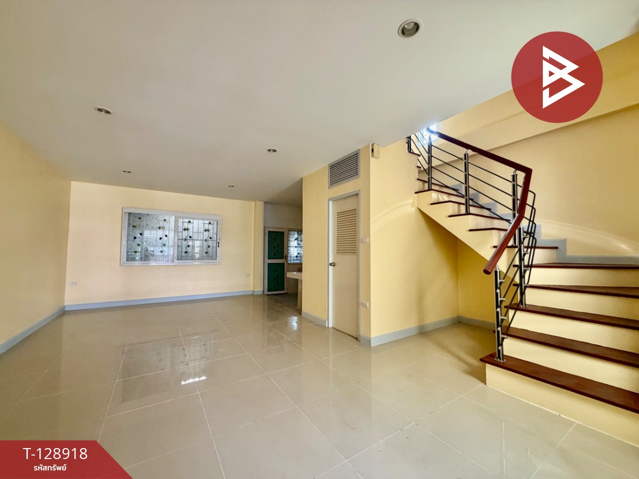 ขายทาวน์เฮ้าส์ หมู่บ้านอิ่มอัมพร ค่ายทหารกำแพงเพชรอัครโยธิน กระทุ่มแบน สมุทรสาคร 11