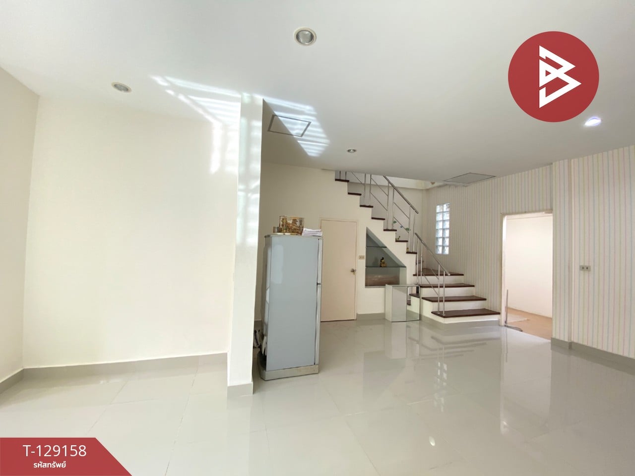 ขายทาวน์เฮ้าส์ เนื้อที่ 28.1 ตารางวา หมู่บ้านกลางเมือง ทับเที่ยง ตรัง 6