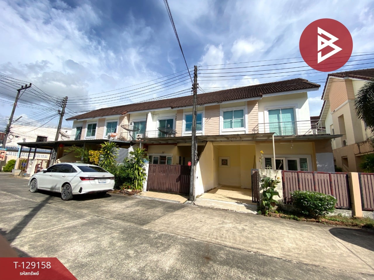 ขายทาวน์เฮ้าส์ เนื้อที่ 28.1 ตารางวา หมู่บ้านกลางเมือง ทับเที่ยง ตรัง 2