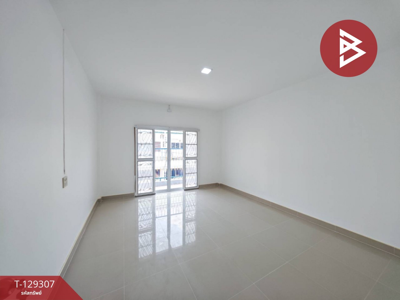 ขายทาวน์เฮ้าส์ หมู่บ้านอุทัยเลิศวิลล์ สมุทรปราการ พร้อมเข้าอยู่ 9