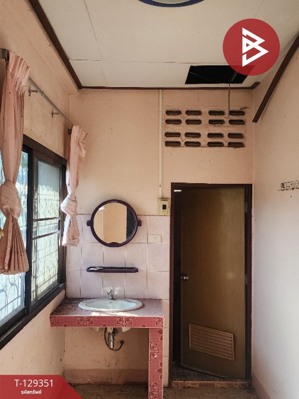 ขายบ้านเดี่ยว เนื้อที่ 100 ตารางวา ซอยชมธีระเวช 1 ตะพานหิน พิจิตร 11