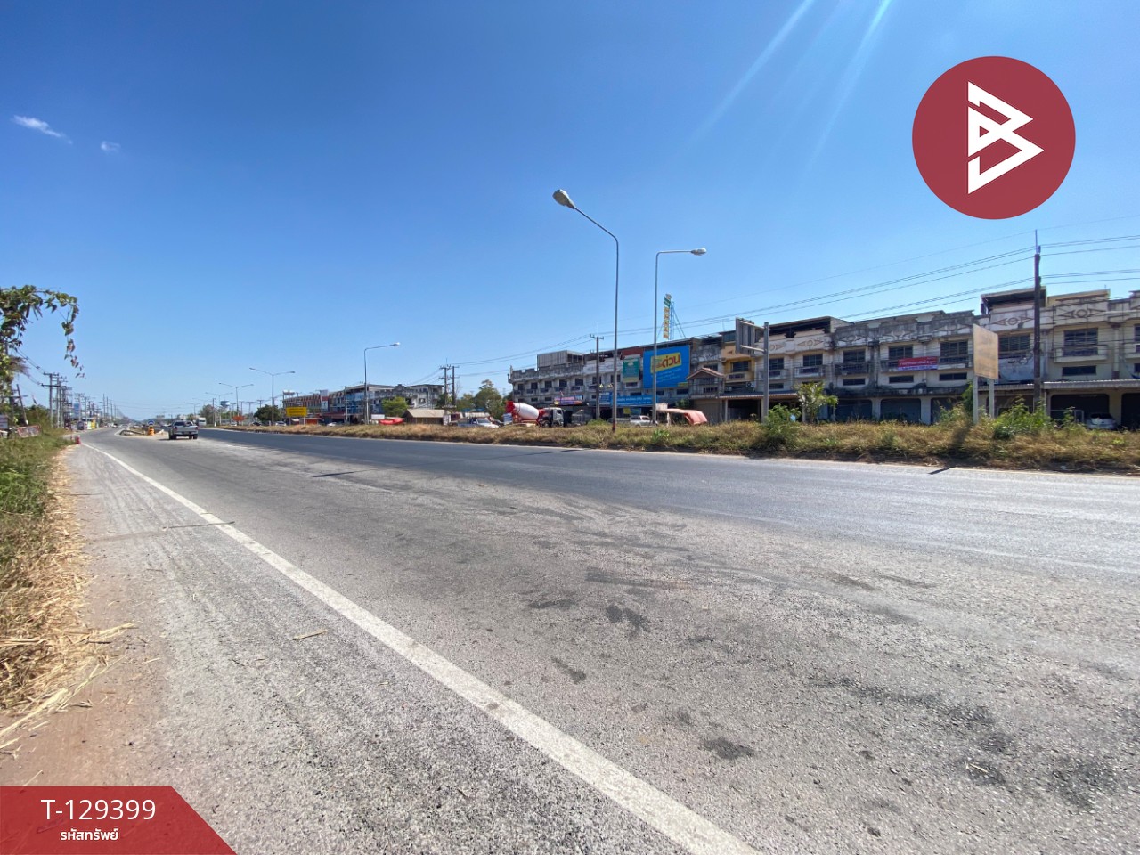 ขายอาคารพาณิชย์ 3 คูหา ขอนแก่น ทำเลทองชุมแพ ติดถนนมะลิวัลย์ เหมาะรีโนเวทลงทุน 15