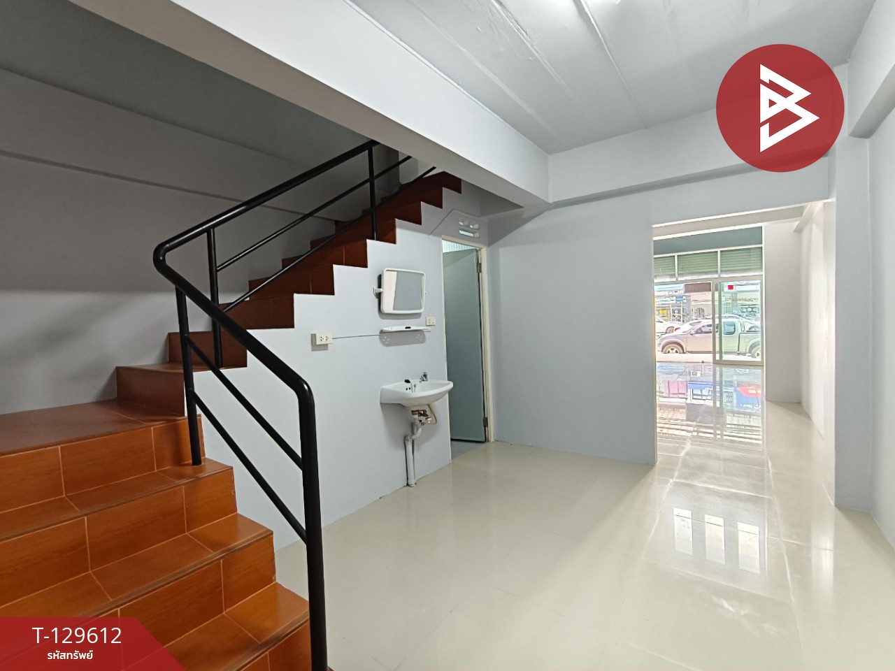 ขายอาคารพาณิชย์ หมู่บ้านแผ่นดินทอง ตลาด จันทบุรี 10