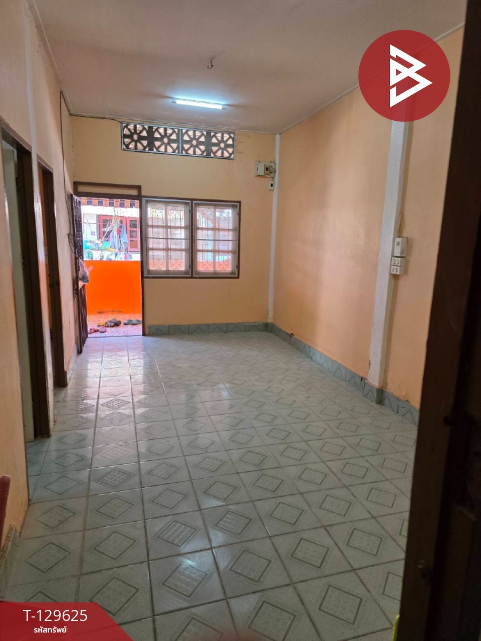 ขายทาวน์เฮ้าส์ ซ.เทศบาลบางปู51 เนื้อที่ 15 ตร.วา ท้ายบ้าน สมุทรปราการ 5