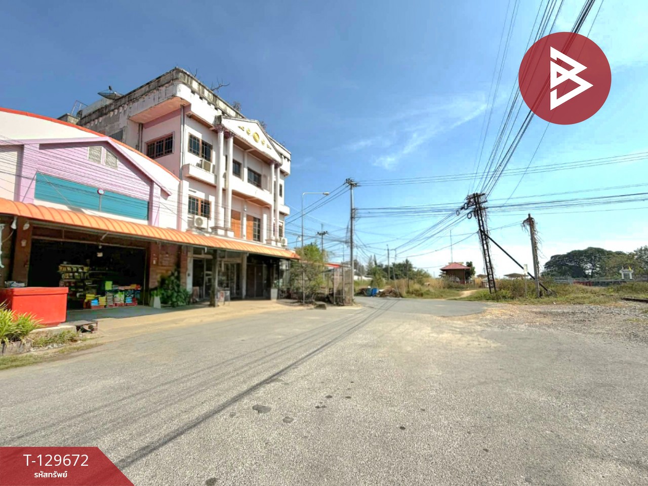 ขายอาคารพาณิชย์ 3 ชั้น มีดาดฟ้า เนื้อที่ 72 ตารางวา โพรงมะเดื่อ นครปฐม 14