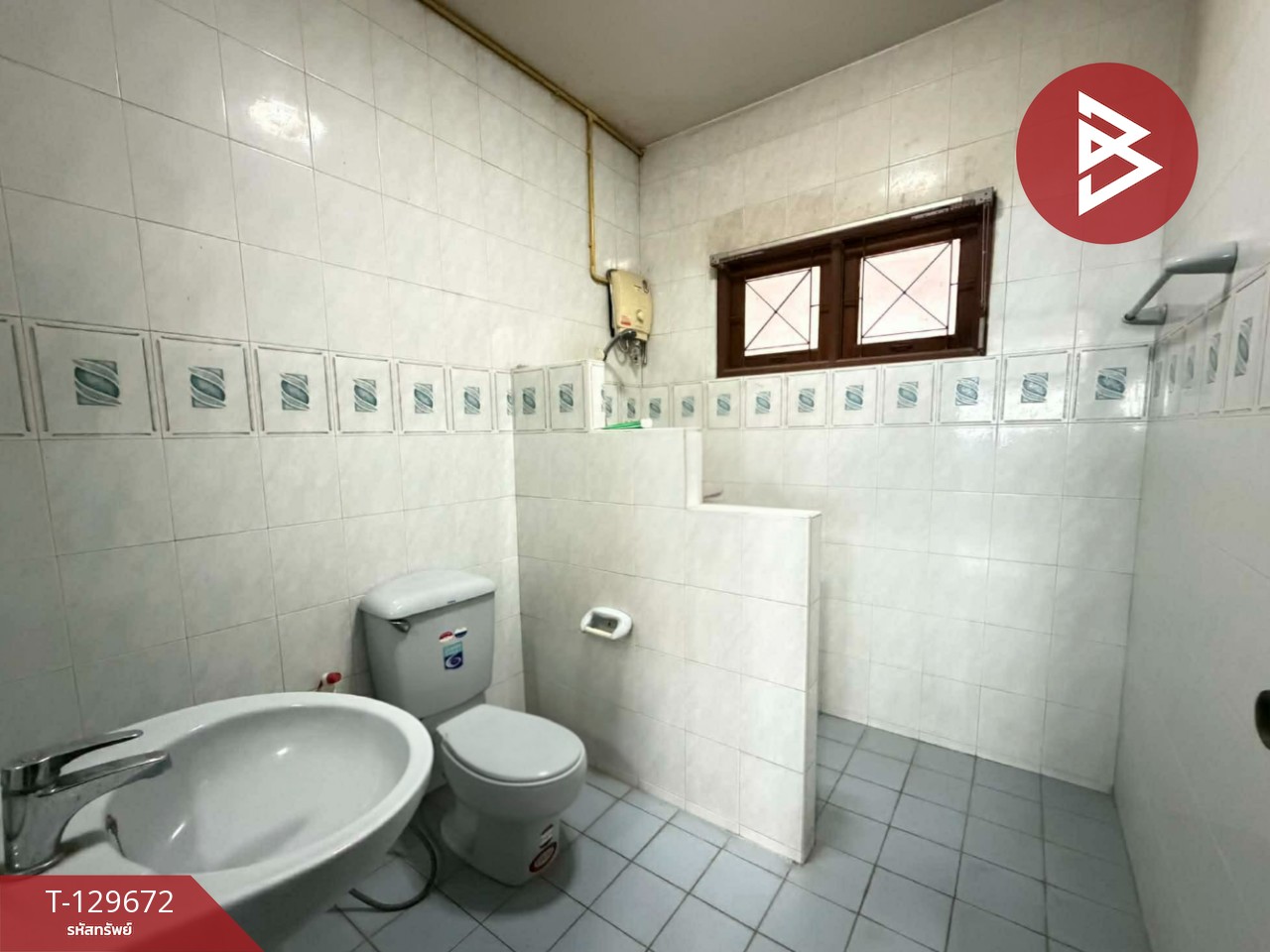 ขายอาคารพาณิชย์ 3 ชั้น มีดาดฟ้า เนื้อที่ 72 ตารางวา โพรงมะเดื่อ นครปฐม 12