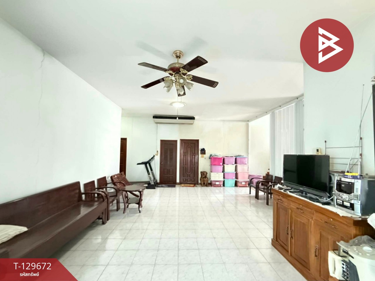 ขายอาคารพาณิชย์ 3 ชั้น มีดาดฟ้า เนื้อที่ 72 ตารางวา โพรงมะเดื่อ นครปฐม 5