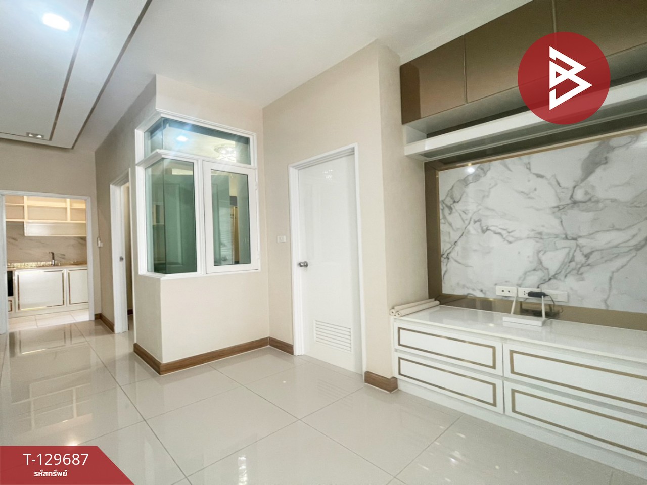 ขายทาวน์โฮม 2 ชั้น หมู่บ้านโกลเด้นทาวน์ 3 บางนา-สวนหลวง กรุงเทพฯ 6
