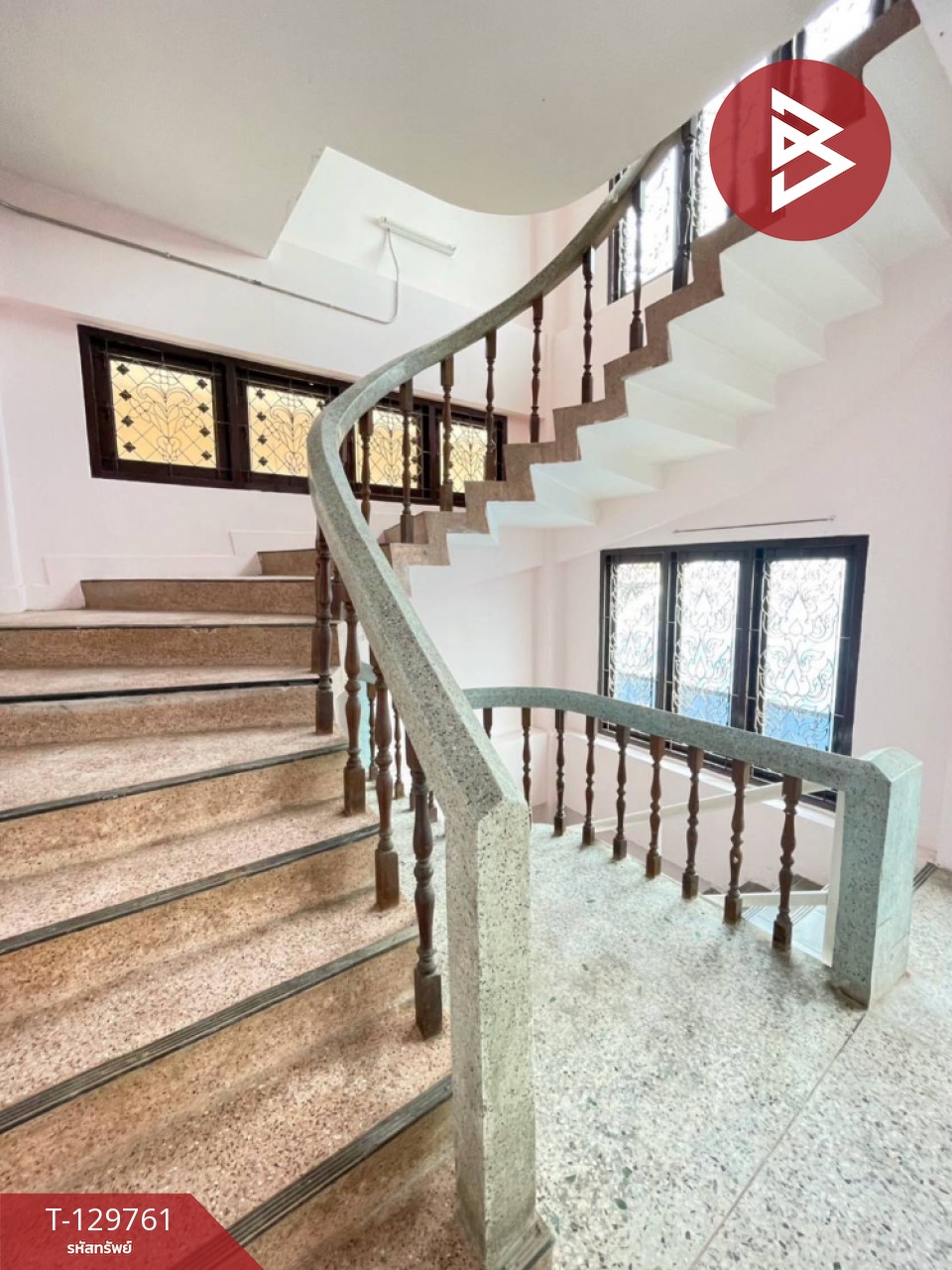 ขายอาคารพาณิชย์หลังมุม เนื้อที่ 18 ตร.วา ท่าราบ เพชรบุรี 11