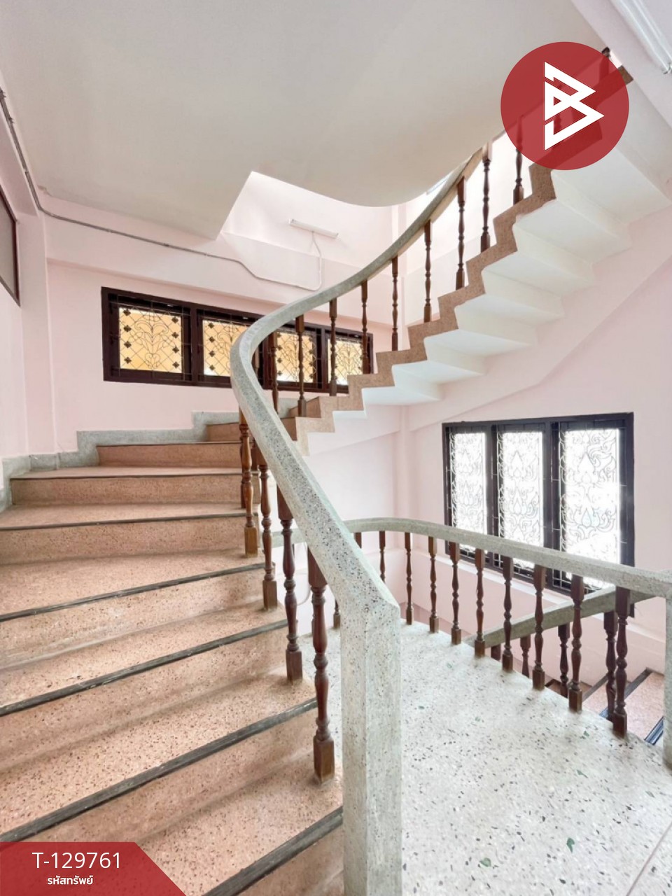 ขายอาคารพาณิชย์หลังมุม เนื้อที่ 18 ตร.วา ท่าราบ เพชรบุรี 3