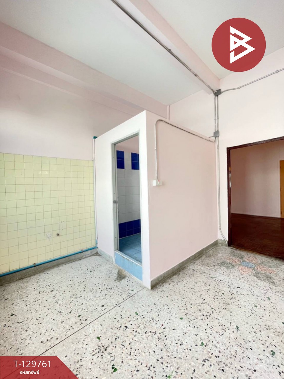 ขายอาคารพาณิชย์หลังมุม เนื้อที่ 18 ตร.วา ท่าราบ เพชรบุรี 9