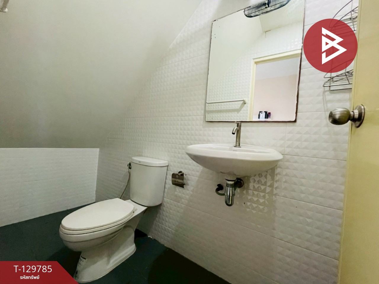 ขายอาคารพาณิชย์ 3 ชั้น เนื้อที่ 18 ตร.วา สามพราน นครปฐม 14