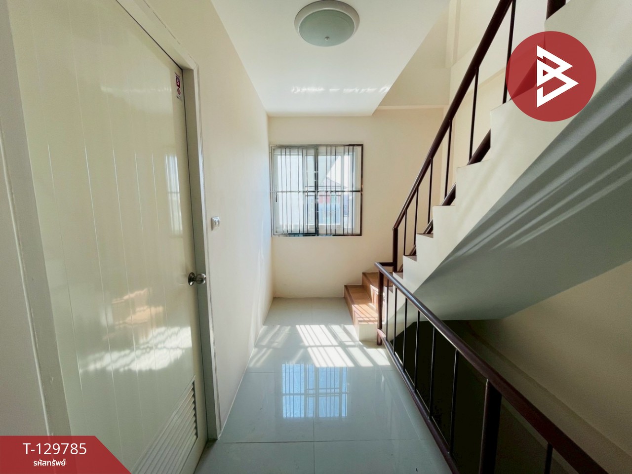 ขายอาคารพาณิชย์ 3 ชั้น เนื้อที่ 18 ตร.วา สามพราน นครปฐม 9