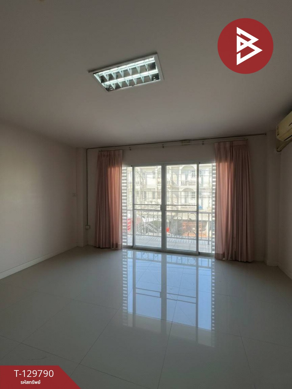 ขายอาคารพาณิชย์ หมู่บ้านการุณรังษี นครสวรรค์ตก นครสวรรค์ 8