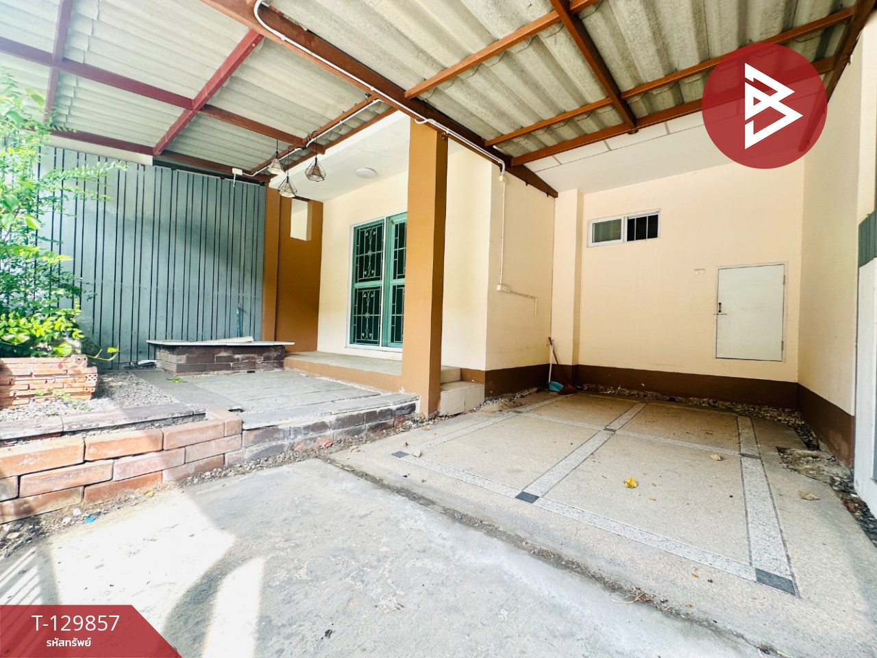 ขายทาวน์เฮ้าส์ หมู่บ้านไอลีฟ ทาวน์ พระราม2 กม.18 พันท้ายนรสิงห์ สมุทรสาคร 2