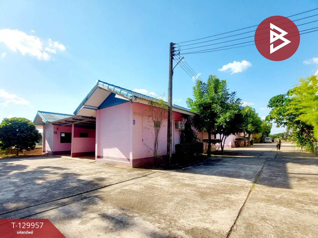 ขายโรงแรม เนื้อที่ 2 ไร่ 5 ตารางวา รัตนวาปี หนองคาย ทำเลดีติดถนน 6