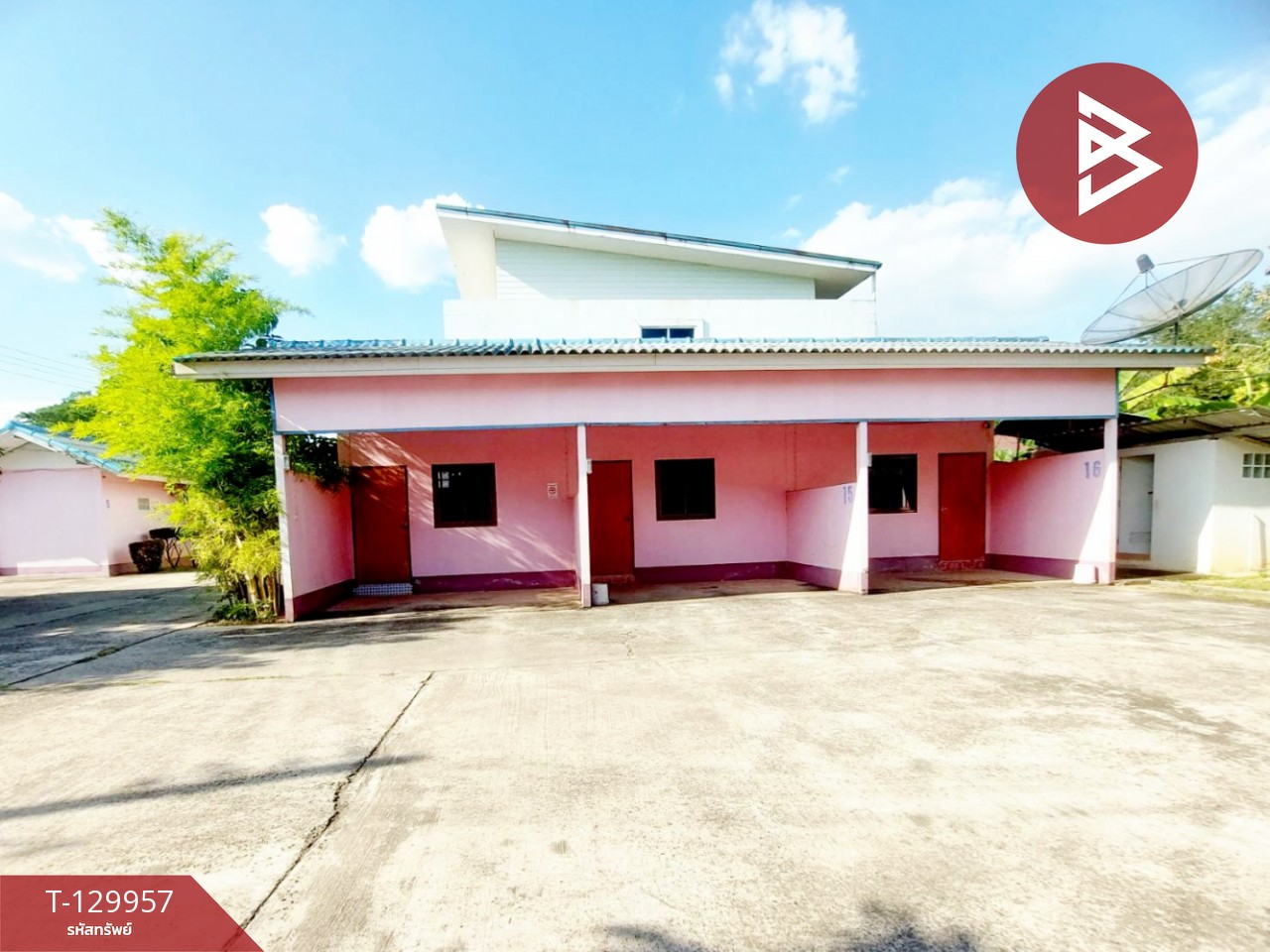 ขายโรงแรม เนื้อที่ 2 ไร่ 5 ตารางวา รัตนวาปี หนองคาย ทำเลดีติดถนน 7