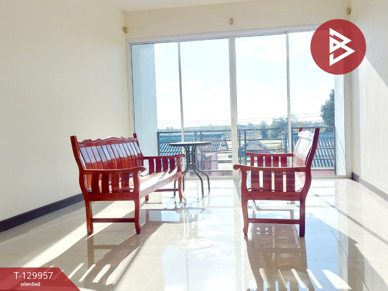 ขายโรงแรม เนื้อที่ 2 ไร่ 5 ตารางวา รัตนวาปี หนองคาย ทำเลดีติดถนน 14