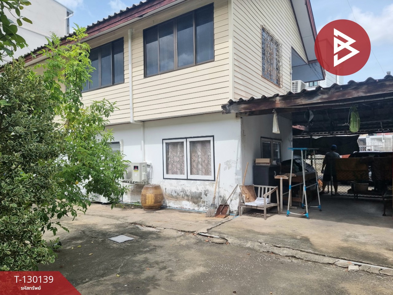 ขายบ้านเดี่ยวพร้อมที่ดิน เนื้อที่ 138 ตารางวา บางกอกน้อย กรุงเทพฯ ใกล้ตลาดพรานนก 6