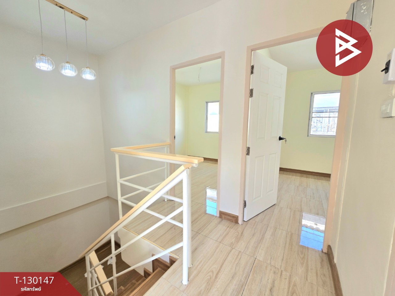 ขายทาวน์เฮ้าส์ หมู่บ้านวิเศษสุขนคร 16 ประชาอุทิศ 90 สมุทรปราการ บ้านสวย รีโนเวทพร้อมอยู่ ต่อเติมครัว Built-In พร้อมใช้งาน 9