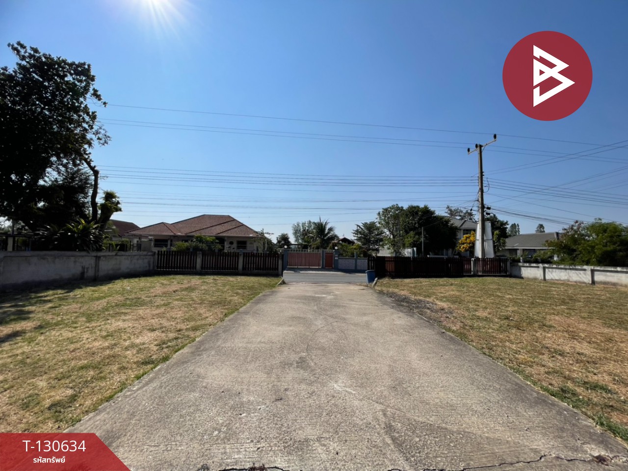 ขายบ้านเดี่ยว 2 ชั้นพร้อมที่ดินเนื้อที่ 321 ตารางวา อ.บ้านแฮด ขอนแก่น ทำเลดี 8