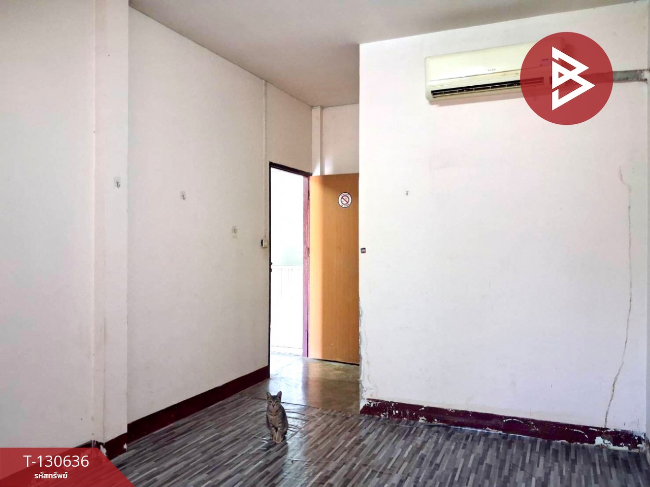 ขายด่วนบ้านเดี่ยว เนื้อที่กว้าง ทำเลดี ใกล้ตัวเมือง  หลังวัดทองเหลือ  เดินทางสะดวก 8