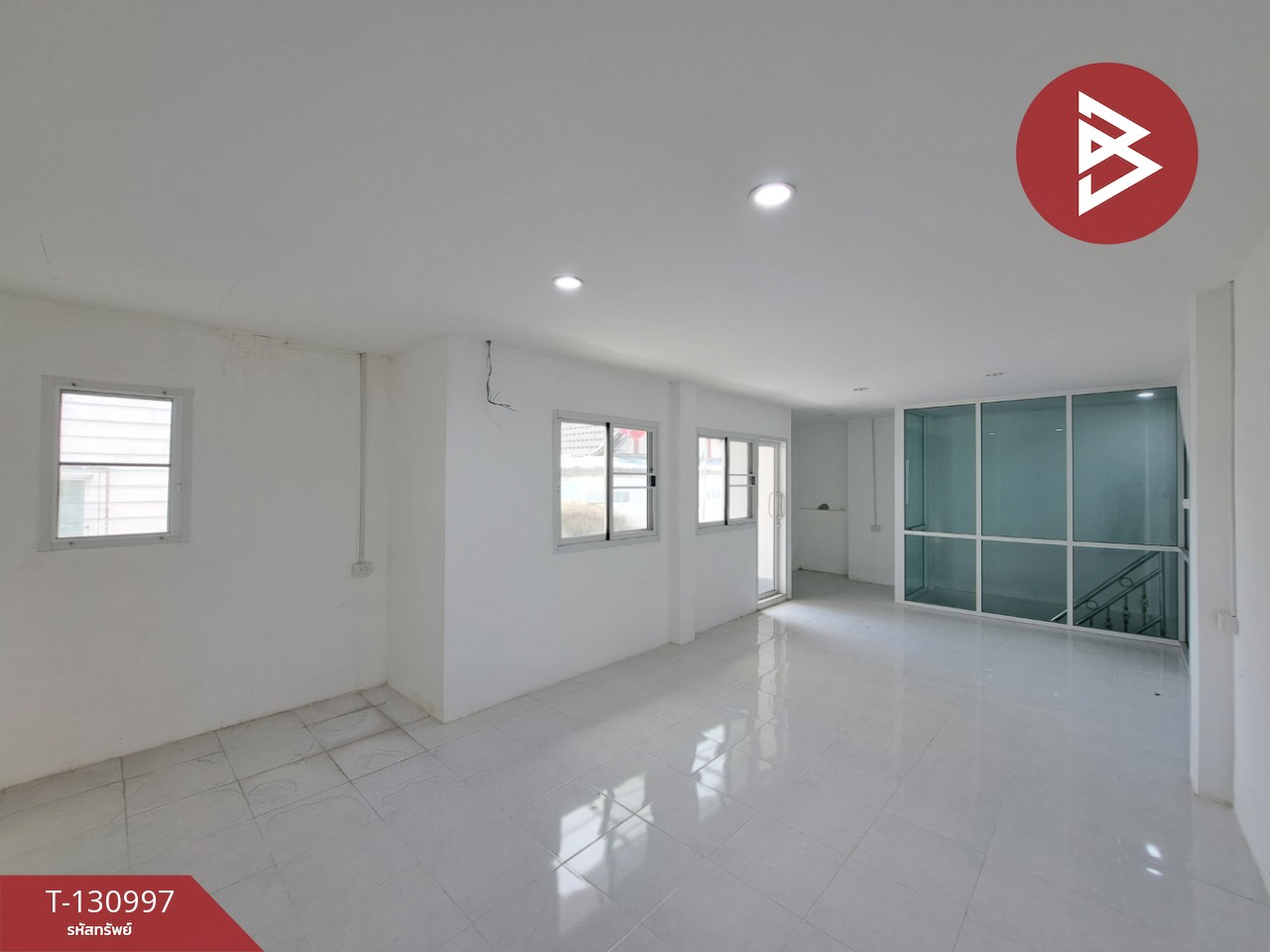 ขายทาวน์เฮ้าส์ 3 ชั้น เนื้อที่ 36.2 ตร.วา ซ.สุขสวัสดิ์ 37/3 พระประแดง สมุทรปราการ 10