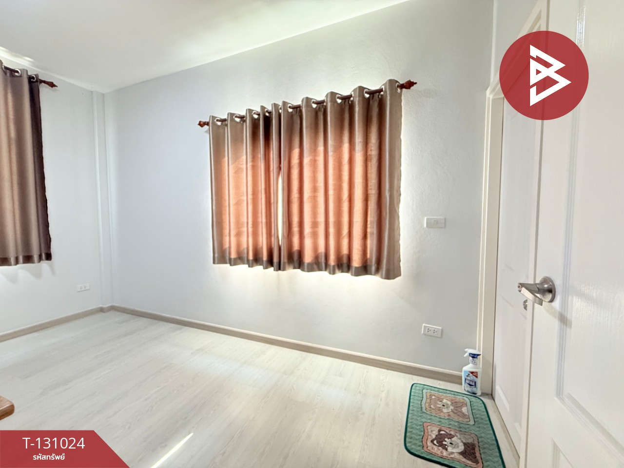 ขายทาวน์เฮ้าส์ 2 ชั้น เนื้อที่ 21.7 ตร.วา สามพราน นครปฐม 8