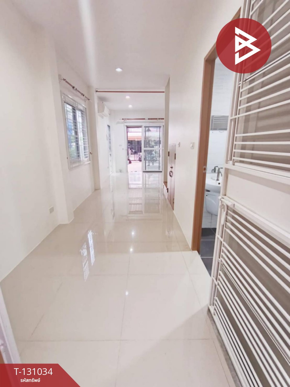 ขายทาวน์เฮ้าส์ หมู่บ้านสิรารมย์ พลัส มอเตอร์เวย์ บางปะกง ฉะเชิงเทรา (Sirarom Plus Motorway) 6