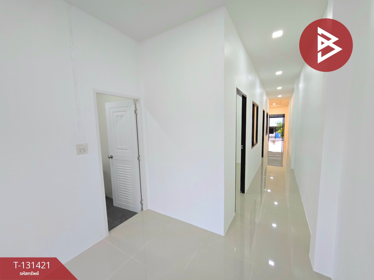 ขายด่วนทาวน์เฮ้าส์ชั้นเดียว เนื้อที่ 30 ตารางวา สามควายเผือก จ.นครปฐม 7