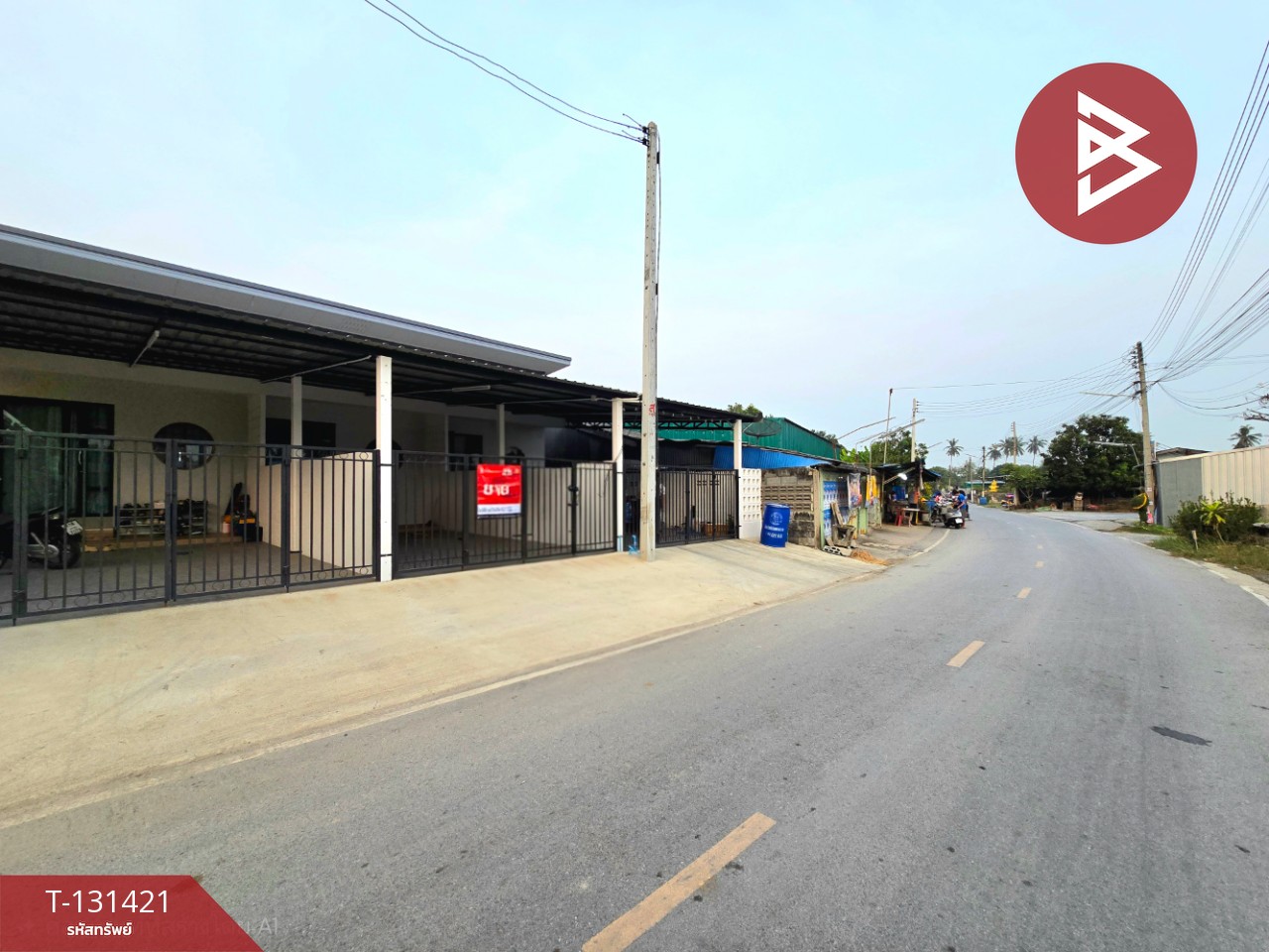 ขายด่วนทาวน์เฮ้าส์ชั้นเดียว เนื้อที่ 30 ตารางวา สามควายเผือก จ.นครปฐม 2