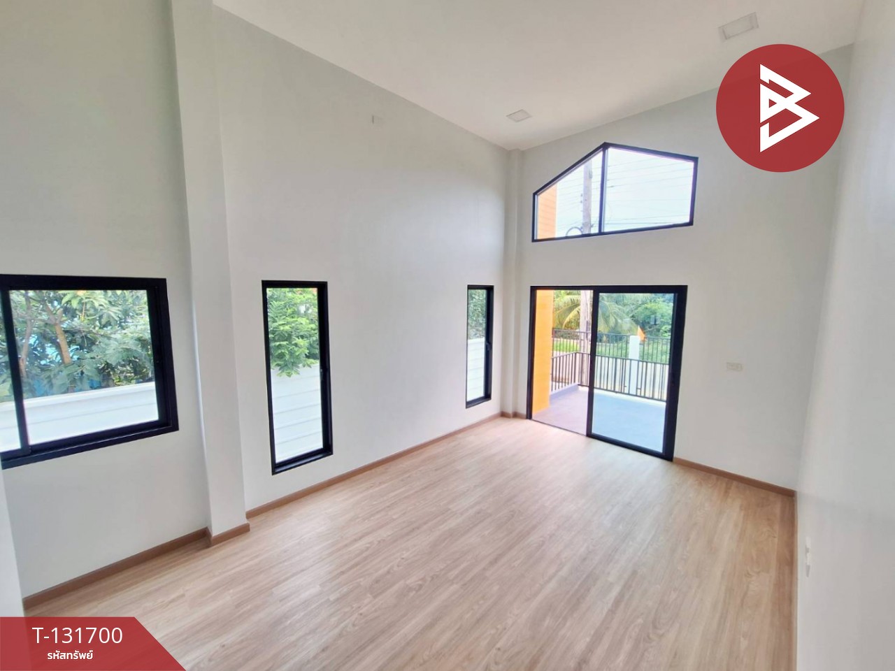 ขายบ้านแฝด มี 2 หลัง โครงการวิษณุบ้านสวยรวยทรัพย์ โครงการ 2 สมุทรสาคร 7