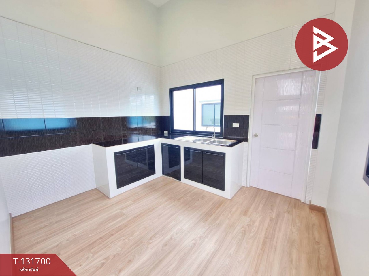 ขายบ้านแฝด มี 2 หลัง โครงการวิษณุบ้านสวยรวยทรัพย์ โครงการ 2 สมุทรสาคร 11