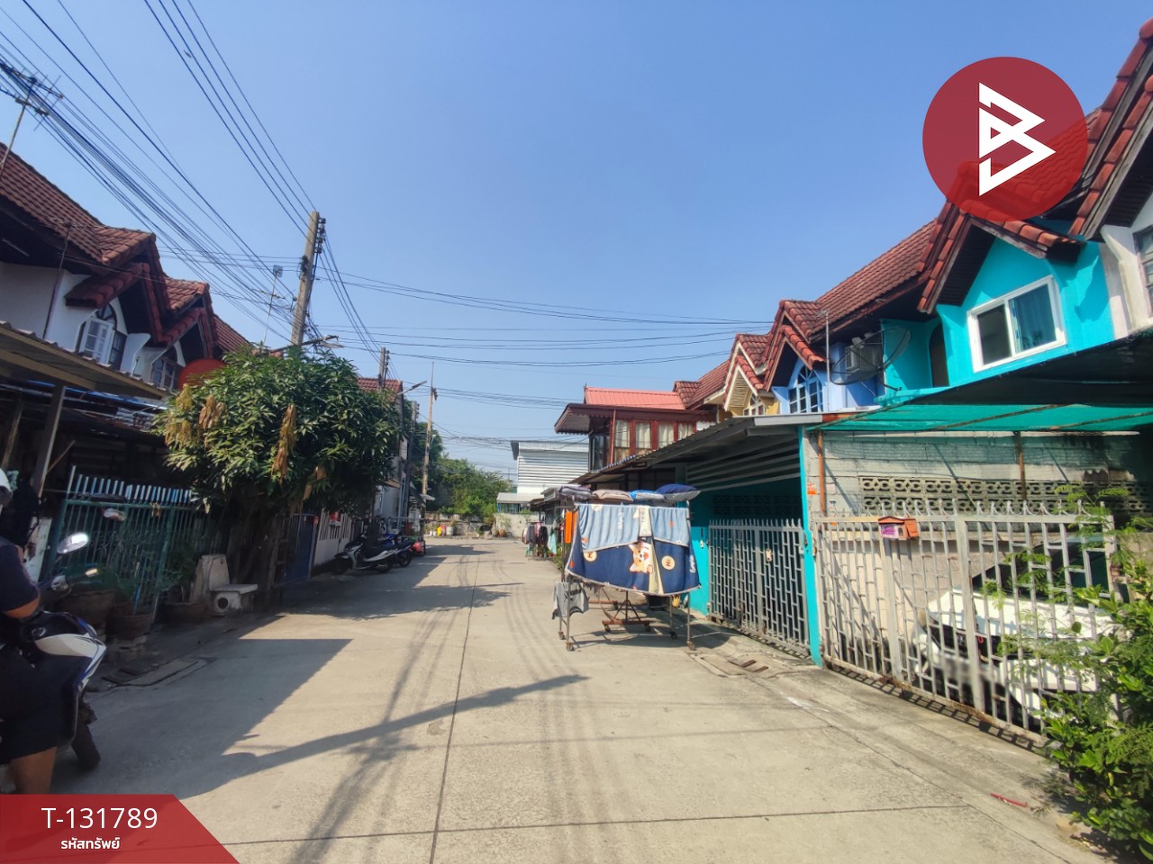 ขายทาวน์เฮ้าส์ หมู่บ้านเพชรไพลิน กระทุ่มแบน สมุทรสาคร 10