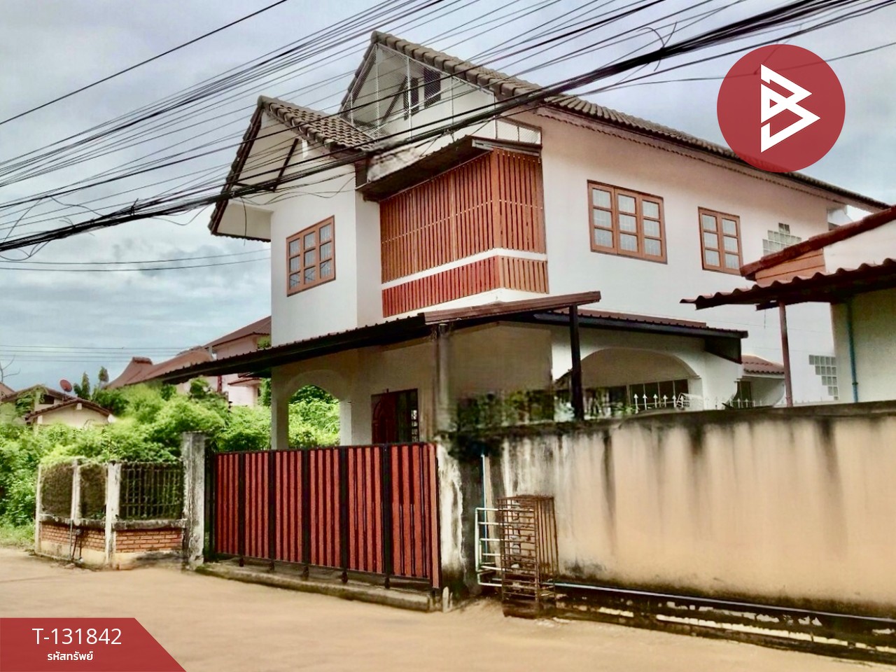 ขาย/เช่า บ้านเดี่ยว 2 ชั้น เนื้อที่ 46 ตารางวา ท่าอิฐ อุตรดิตถ์ พร้อมอยู่ ทำเลดีใจกลางเมือง 1