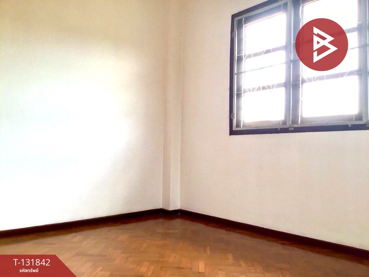 ขาย/เช่า บ้านเดี่ยว 2 ชั้น เนื้อที่ 46 ตารางวา ท่าอิฐ อุตรดิตถ์ พร้อมอยู่ ทำเลดีใจกลางเมือง 9