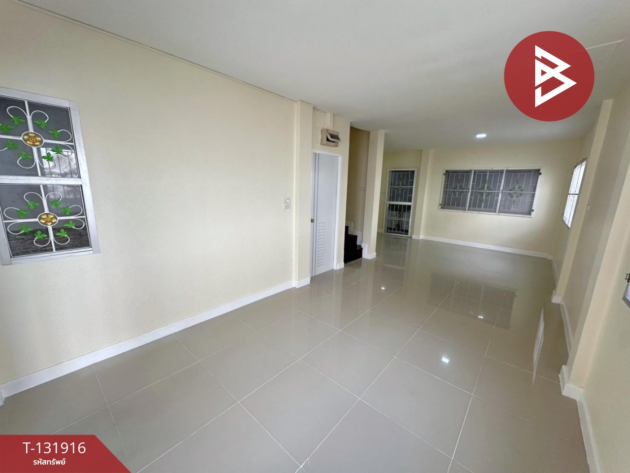 ขายทาวน์เฮ้าส์ หมู่บ้านมัณฑิรา บางพลี-ตำหรุ สมุทรปราการ 4