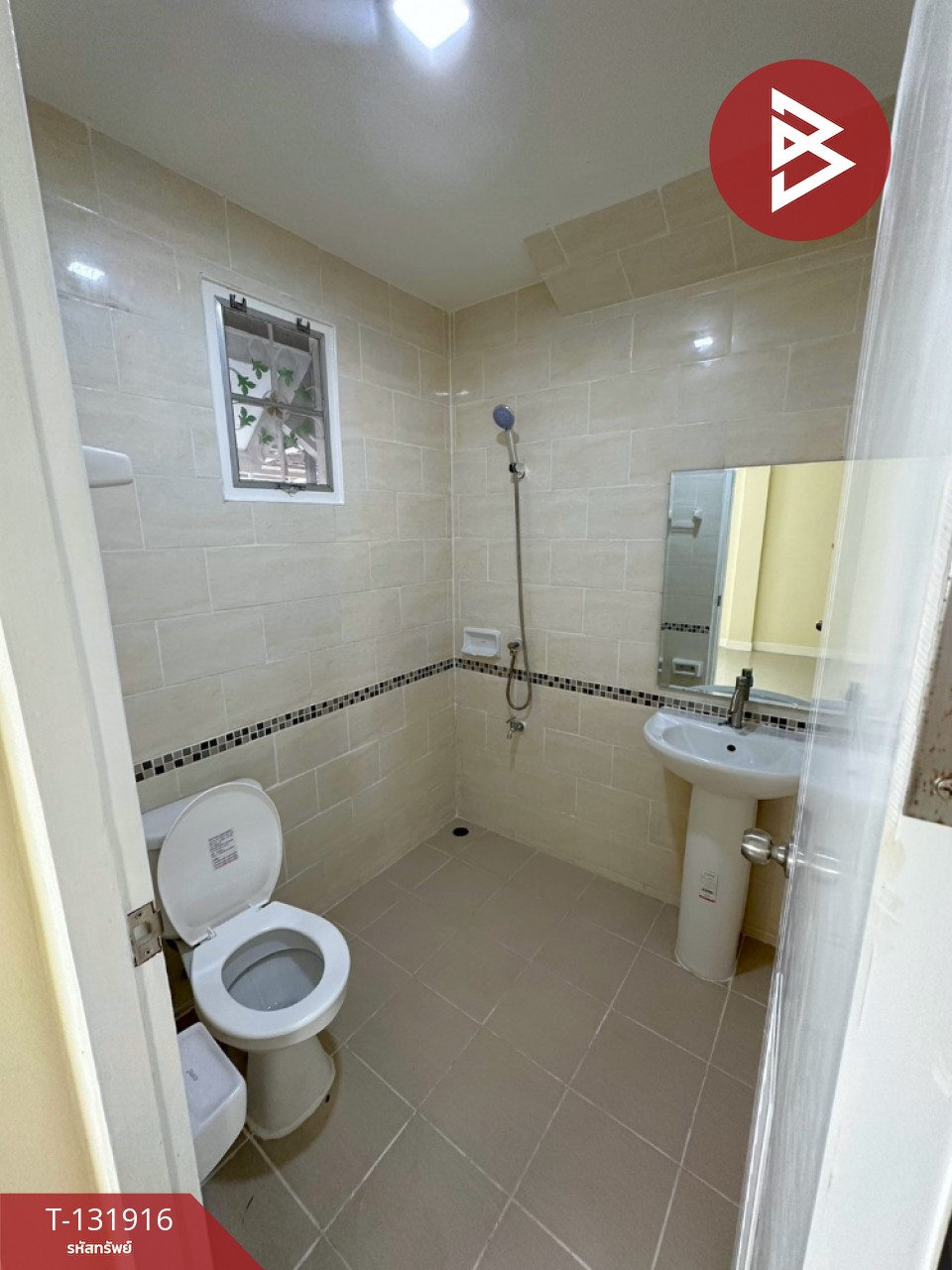 ขายทาวน์เฮ้าส์ หมู่บ้านมัณฑิรา บางพลี-ตำหรุ สมุทรปราการ 12