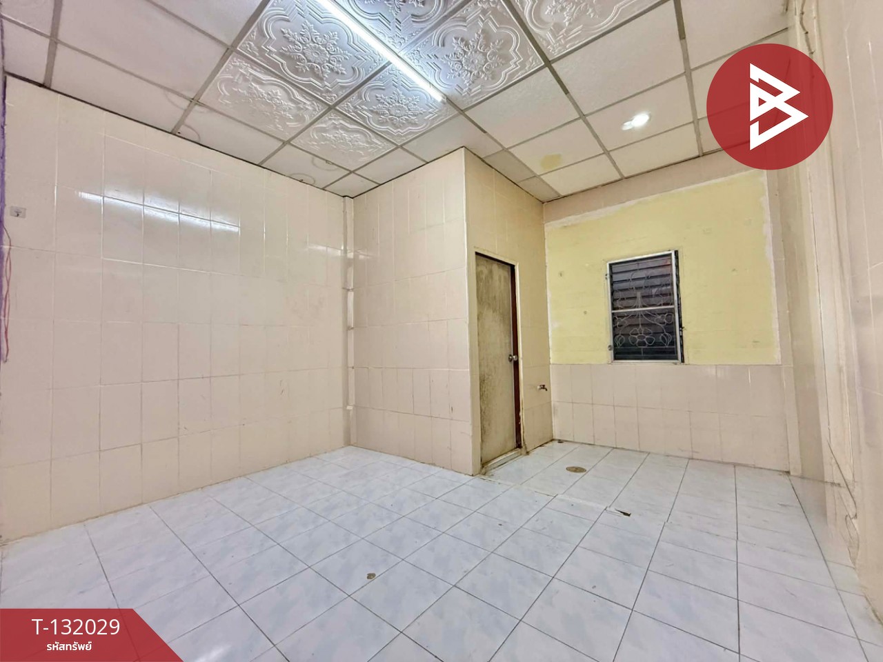 ขายด่วนอาคารพาณิชย์ 2 คูหา เนื้อที่ 72 ตร.วา ขุนพิทักษ์ ซ.7 ดำเนินสะดวก ราชบุรี 7