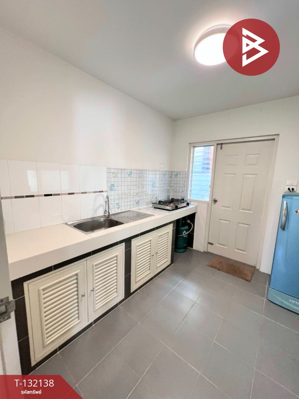 ขายบ้านแฝด หมู่บ้านไลฟ์ โฮม ซอย12 (Life Home Soi12) นาป่า ชลบุรี 6