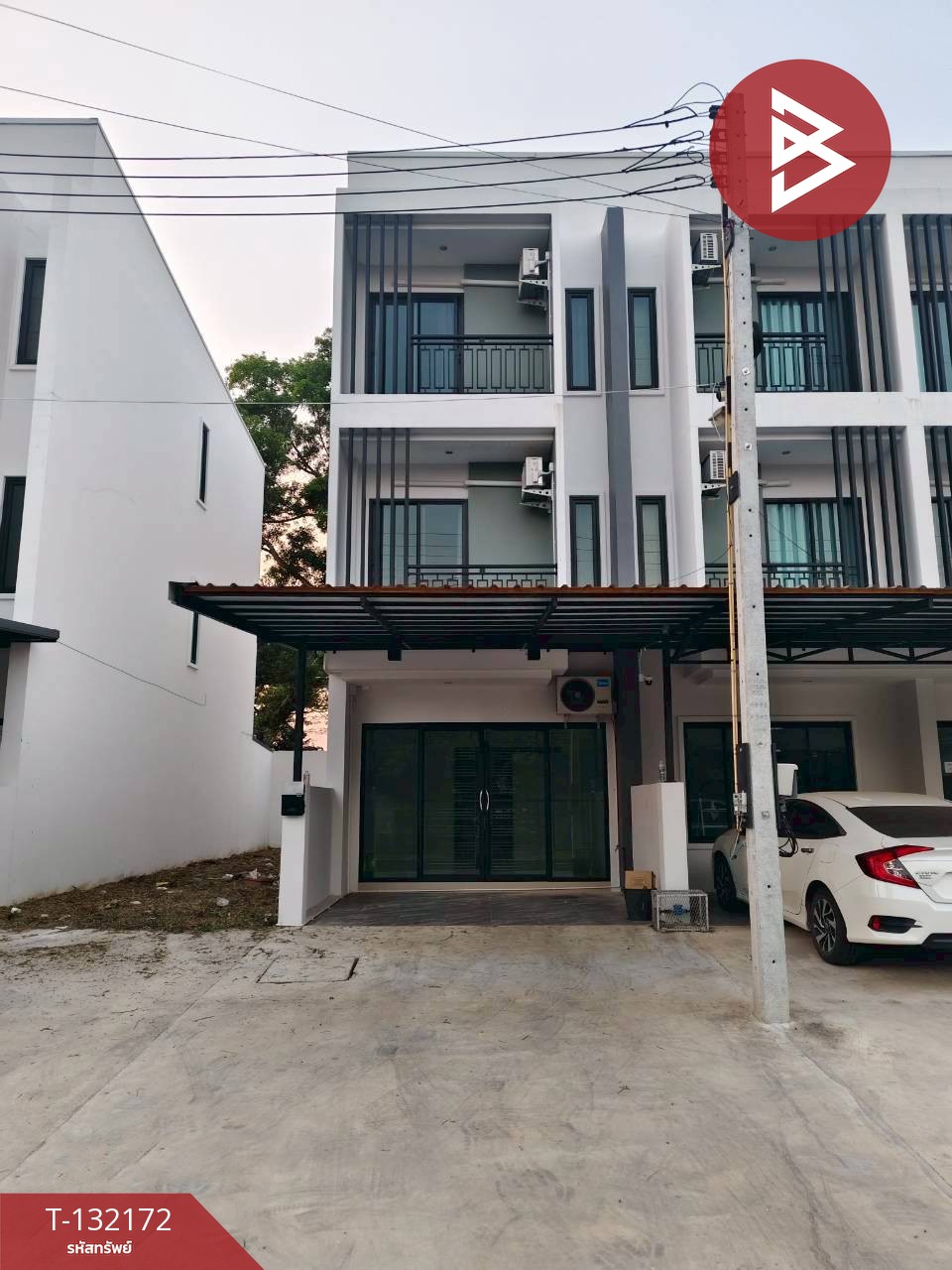 ให้เช่าทาวน์เฮ้าส์ 2 ชั้น เนื้อที่ 16.2 ตร.วา จันทนิมิต จันทบุรี 1