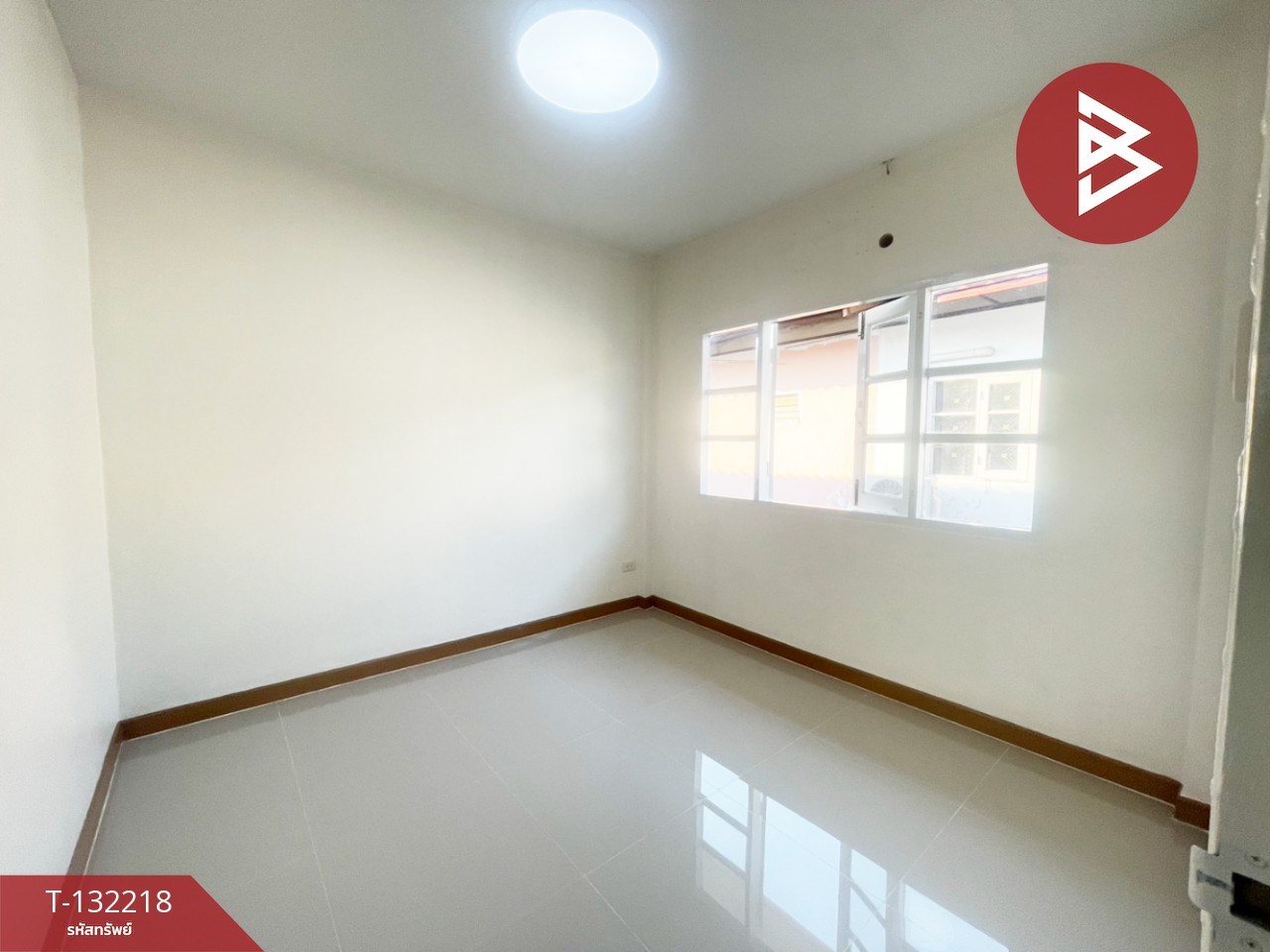 ขายทาวน์เฮ้าส์ 2 ชั้น เนื้อที่ 18 ตร.วา หมู่บ้านสุธาวี คลัสเตอร์เฮ้าส์ บางพลี สมุทรปราการ 9