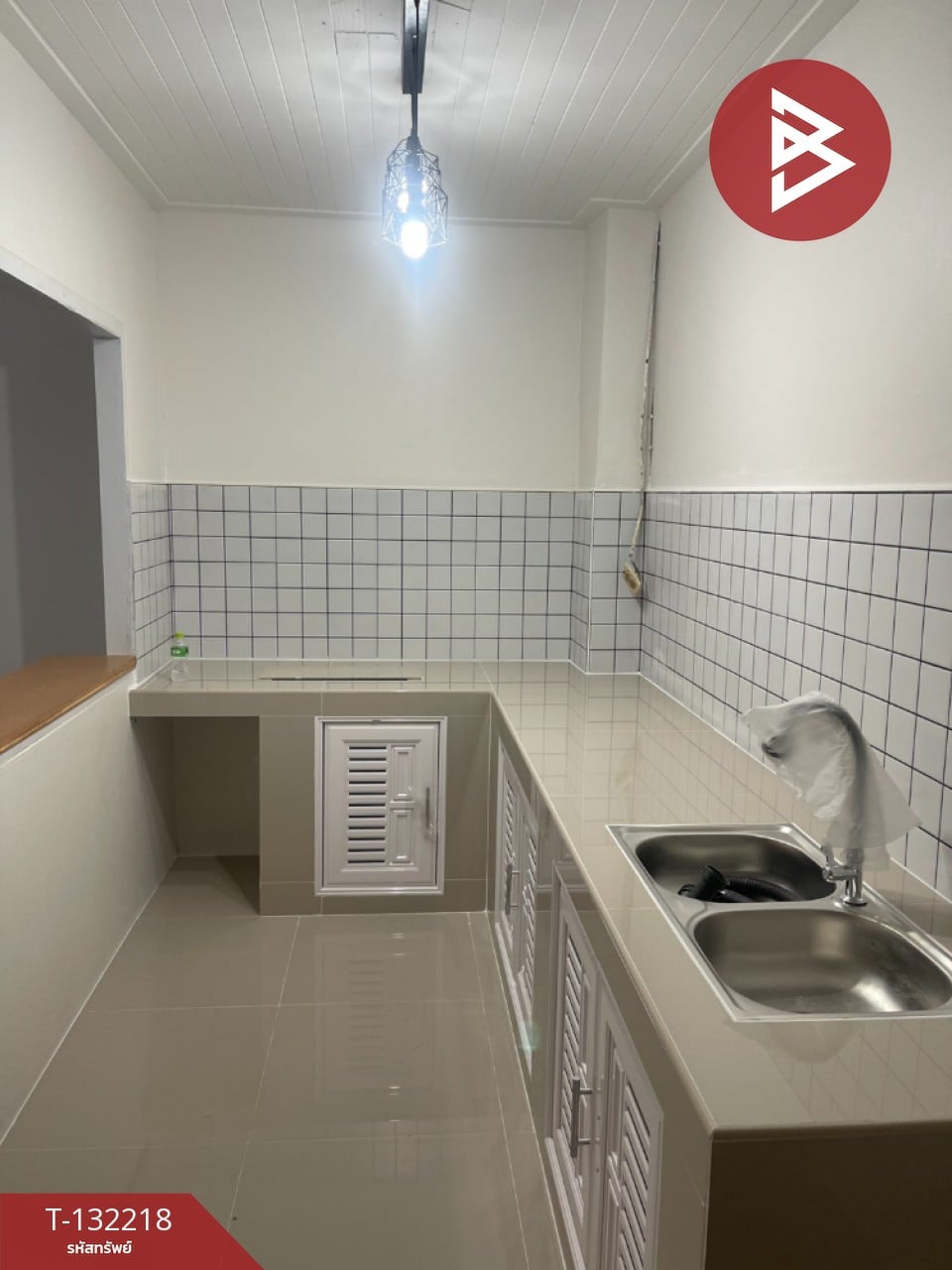 ขายทาวน์เฮ้าส์ 2 ชั้น เนื้อที่ 18 ตร.วา หมู่บ้านสุธาวี คลัสเตอร์เฮ้าส์ บางพลี สมุทรปราการ 6