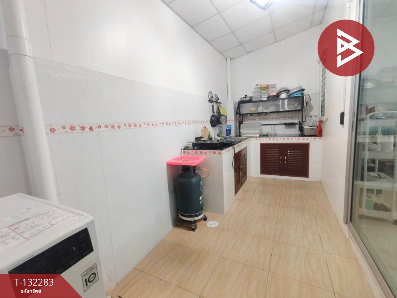 ขายทาวน์เฮ้าส์ หมู่บ้านตรีพฤกษ์ นครปฐม พร้อมเข้าอยู่ 13