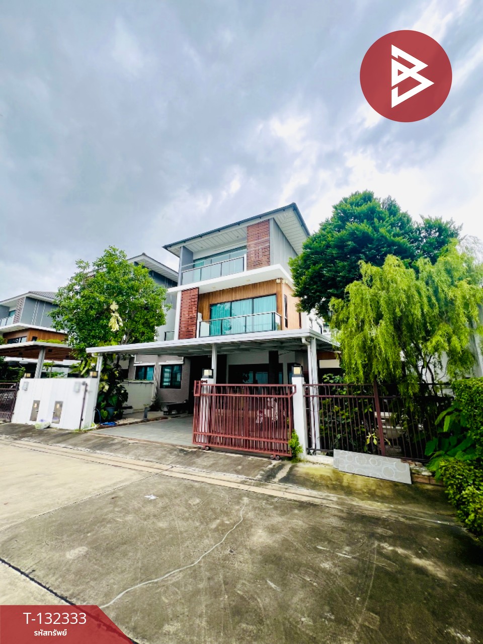 ขายบ้านแฝด หมู่บ้านศุภาลัย เอสเซ้นส์ ลาดพร้าว บางกะปิ กรุงเทพมหานคร 1